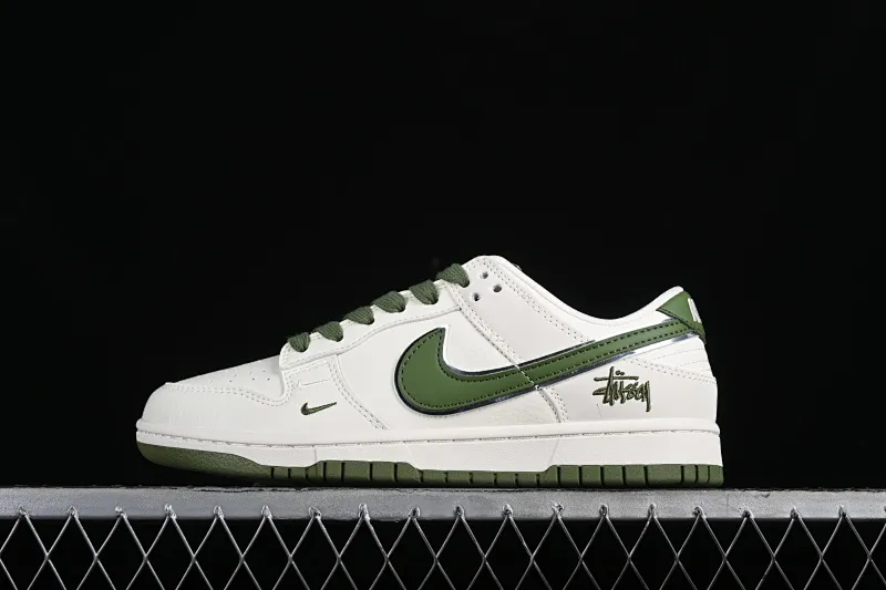 All categories Nk SB Dunk Series Nk SB Dunk Low High-end customized low-top sneakers Stussy